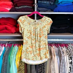 Daniel Rainn sage with white/orange flowers cap sleeve scoop neck top size S NWT